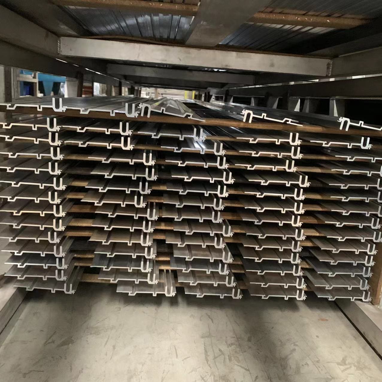 Custom Anodized Aluminum 6061 T6 Prices Per Kg Aluminium Window